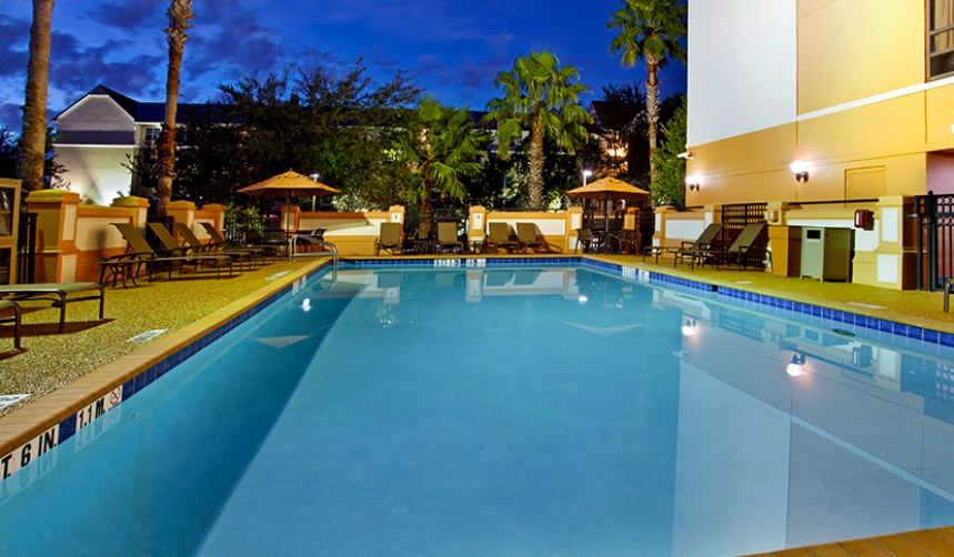 /hotelphotos/thumb-860x502-188958-Orlando_HyattConvention_PoolA.jpg